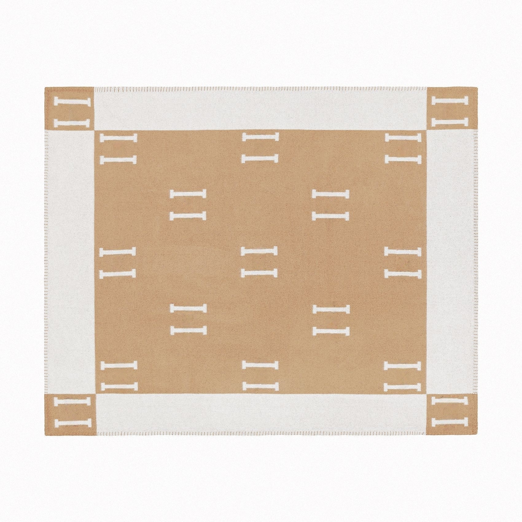Designer blanket H cashmere and wool airplane blanket letter-patterned sofa blanket home textile office lunch break air-conditioning blanket