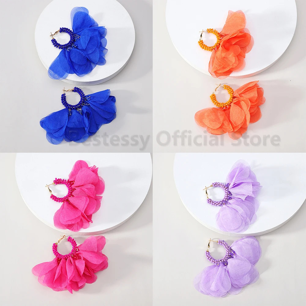 Boho Handmade Flower Petal Decor Dangle Earrings For Women Trend Inlaid Rice Beads Cute Fairy Pendant Elegant Jewelry 250807