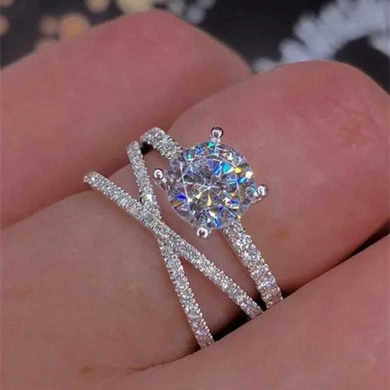 Luxury Female Round Big CZ Zircon Ring 925 Silver Color Bridal Wedding Ring Jewelry Promise Engagement Cross Rings for Women Y250808