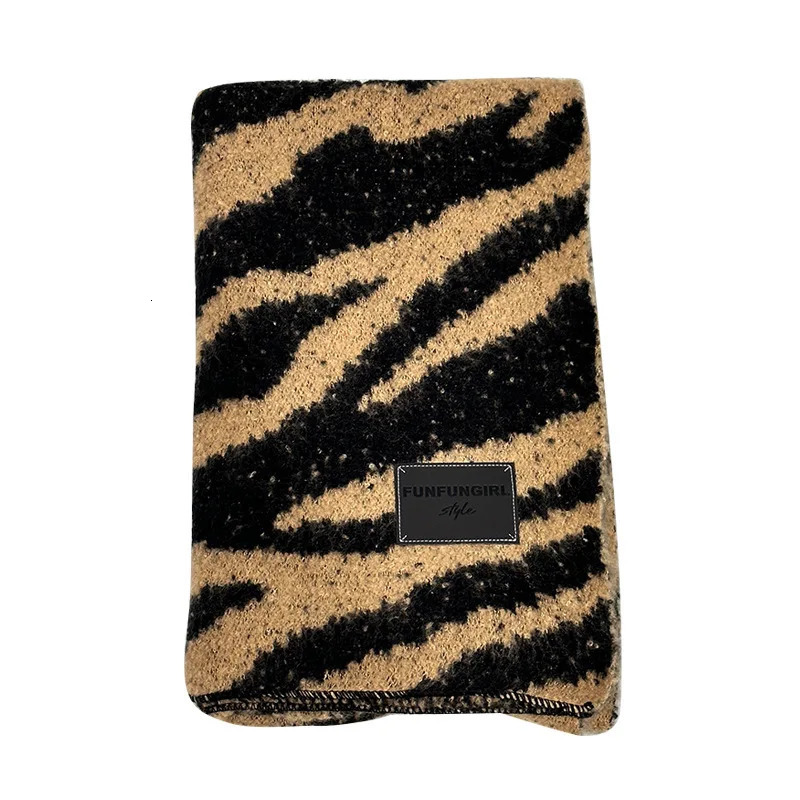 Winter Men Fashion Zebra Print Shawl Women Keep Warm Thickened Scarf Cashmere Big Scarves 250807