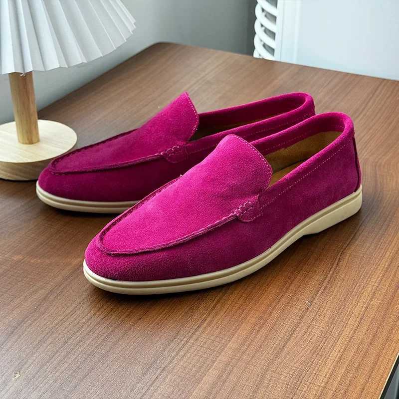 Men Classic British Style Loafers Moccasins Cow Suede Genuine Leather Fashion Mens Casual Shoes Mens Outdoor Driving Flats New W250808