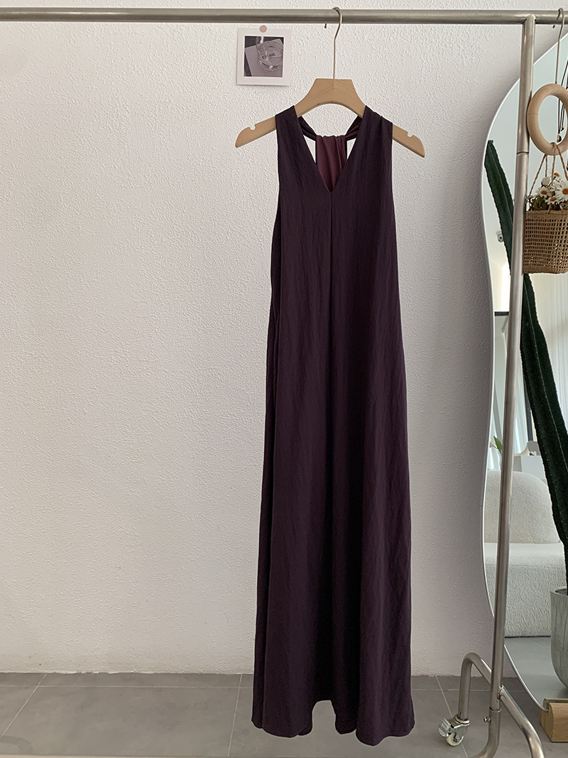 Omalai Halter V-neck Sleeveless Dress for Women Summer New Elegant Vest Long Dress with Belt 3753 T200509