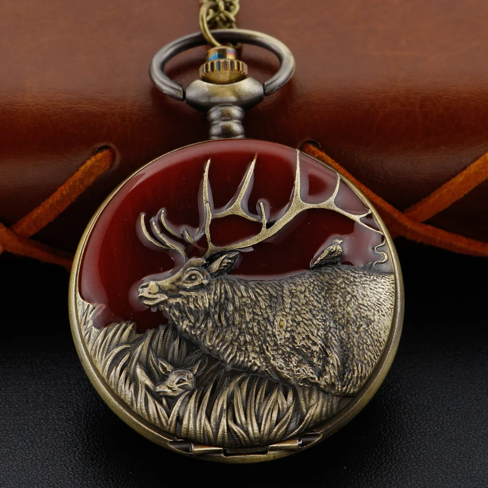 Antique Reindeer 3D Embossed Quartz Pocket Watch Vintage Mens Fob Chain Watch Clock Hunter Commemorative Gift 250807
