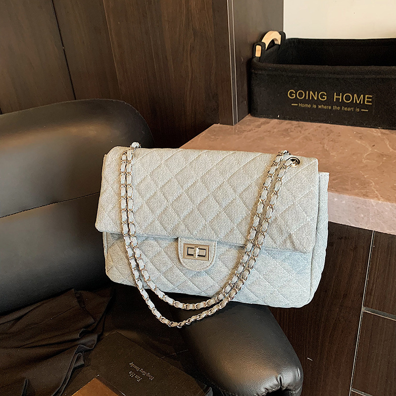 Luxury Brand Designer Bag Tote Bag Summer Crossbody Small Style New Quilted Chain Bag Fashion Denim Style Simple Shoulder Bag For Women
