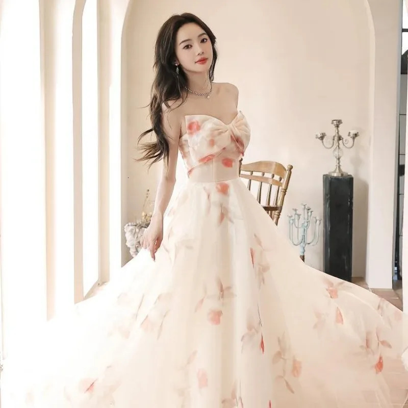 2025 Summer French Super Immortal Bow Strapless Evening Dress Fashionable Slimming Vocal Art Exam Walking Show Banquet Dress 250728