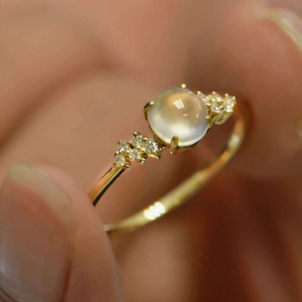 New High-End Romantic White Chalcedony Same Style Open Luxury Inlaid with Cabochon Ice Type Versatile Ring