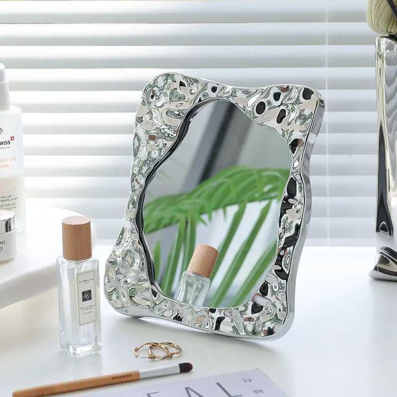 Irregular Vintage Dresser Mirror High Color French Makeup Mirror Bedroom Desktop Decorative Ornaments Z250807