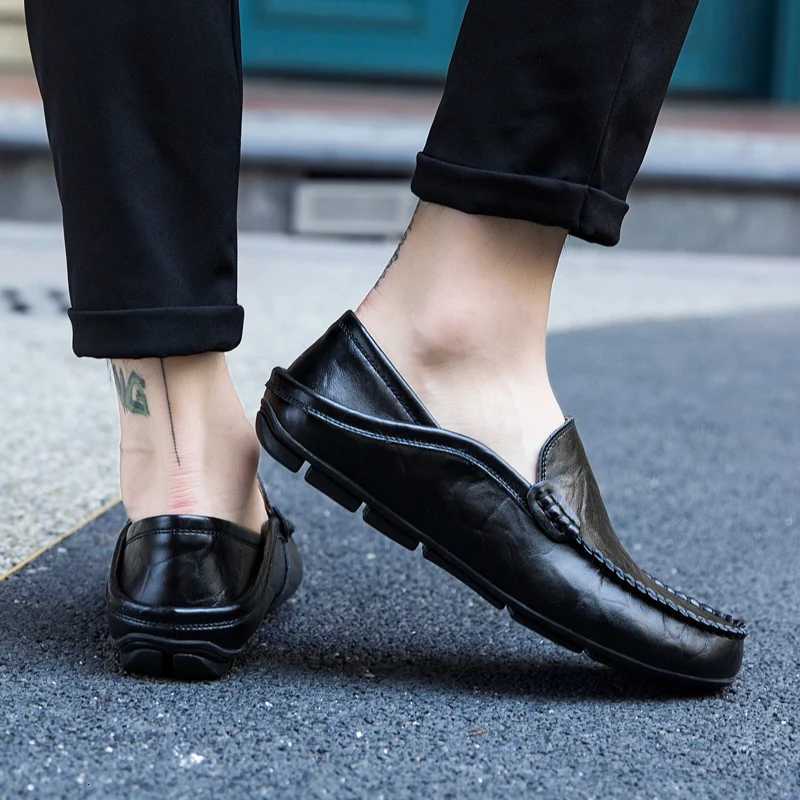 Men Shoes Casual Genuine Leather Mens Loafers Moccasins Designer Slip on Boat Shoes High Quality Mens Shoes Plus Size 37-47 W250808