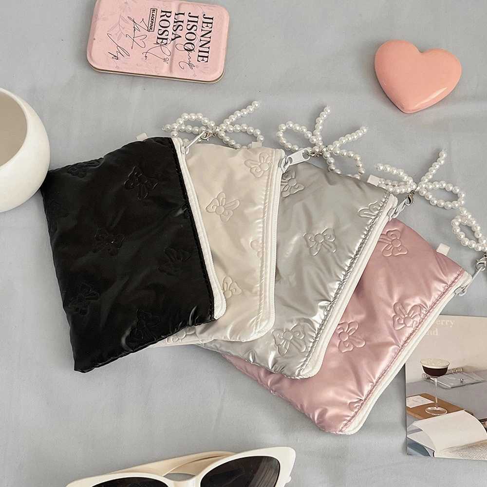Wholes Large Capacity Waterproof Makeup Handbag Travel Wen Cosmetic Toiletry Storage Pouch Elegant Ladies Square Zipper Bag Y250808