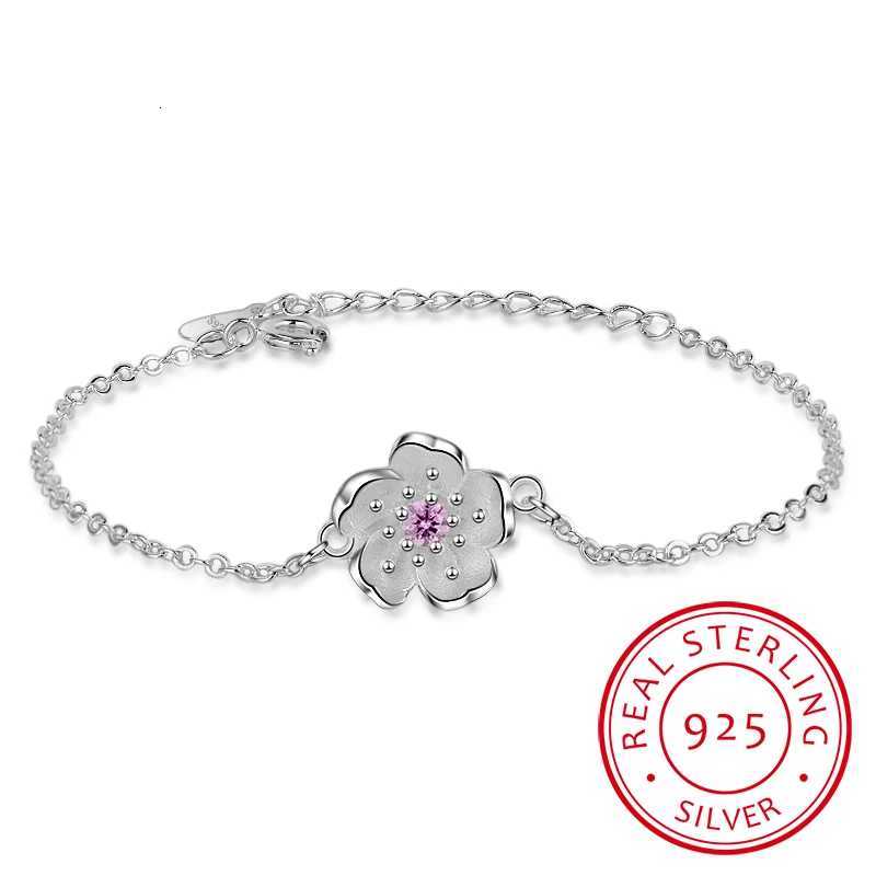 925 Silver Female Models Flower Bracelets Clear Austrian Crystal Plum Blossom Design Charm Link Chain Jewelry For Women Lady Gift Z250807