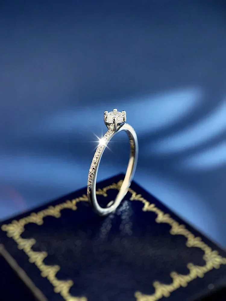 925 Sterling Silver Gorgeous Round Zircon Rings For Women Engagement Wedding Statement High Quality Fine Jewelry Bride Gift Y250808