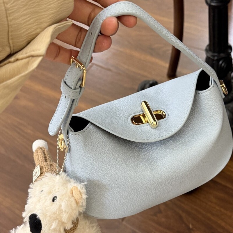 2025 Autumn/winter New Women's Shoulder Bag fashion Fresh And Simple Style Fashionable Solid Color Handbag Elegant Casual Crossbody Autumn Design