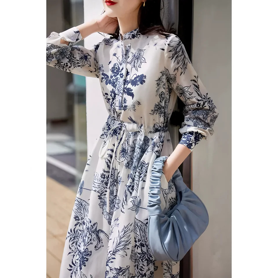 Womens spring and fall vintage print dress interpretation of elegant temperament lace-up slim French long sleeve long skirt 250728