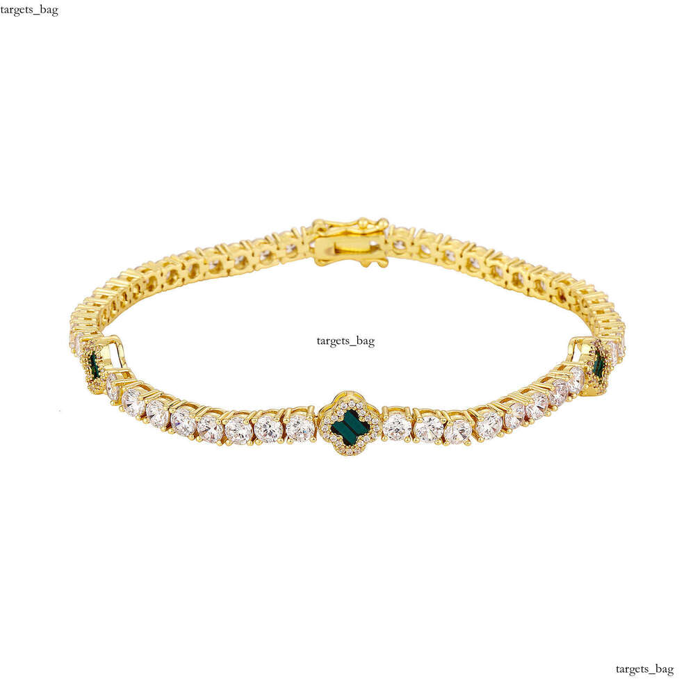 New Bracelet Four-Leaf Flower Moissanite chain Tennis Necklace for Women Exquisite High-End Sense Jewelry Clavicle Chain