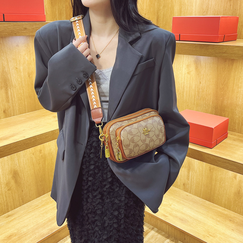 2025 Trending Retro Print Sling Bag, Wide Strap Mini Square Bag for Women - 3-Way Convertible Shoulder/Waist/Crossbody Purse