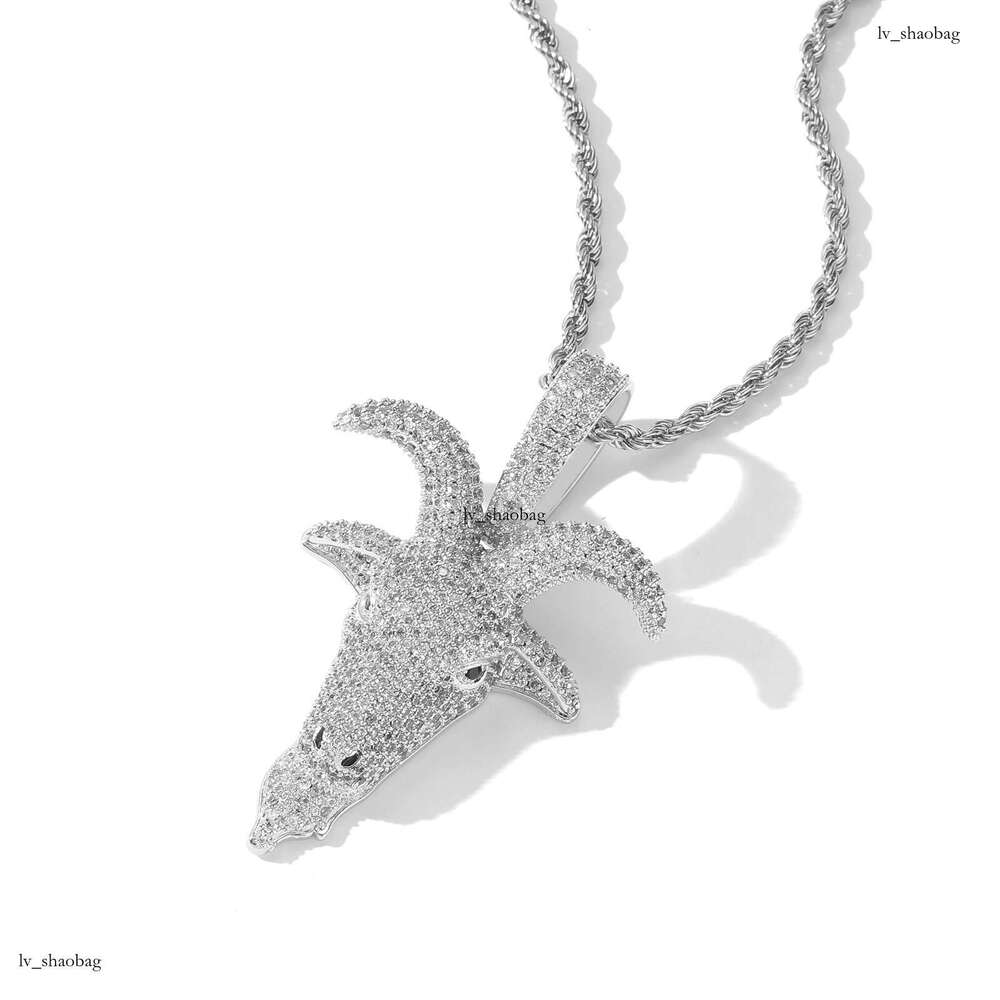 MISA Goat Pendant Micro-Paved Moissanite chain Animal Personality Men's Cool Rap Hip-Hop Necklace Accessory