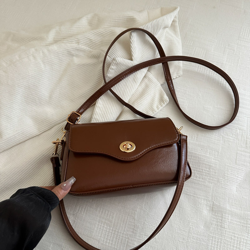 2025 Autumn New Handheld bag Small Square Bag Fashionable And women s Simple Women s Shoulder Bag New Niche Design For Women s Crossbody Bag Autumn Ne