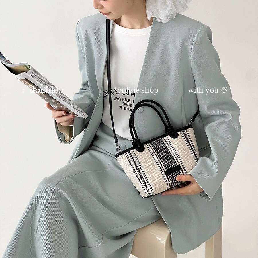 Linen Black and White Striped Handheld Tote for Women 2025 New Korean Style Niche Design Single Shoulder Crossbody Bag
