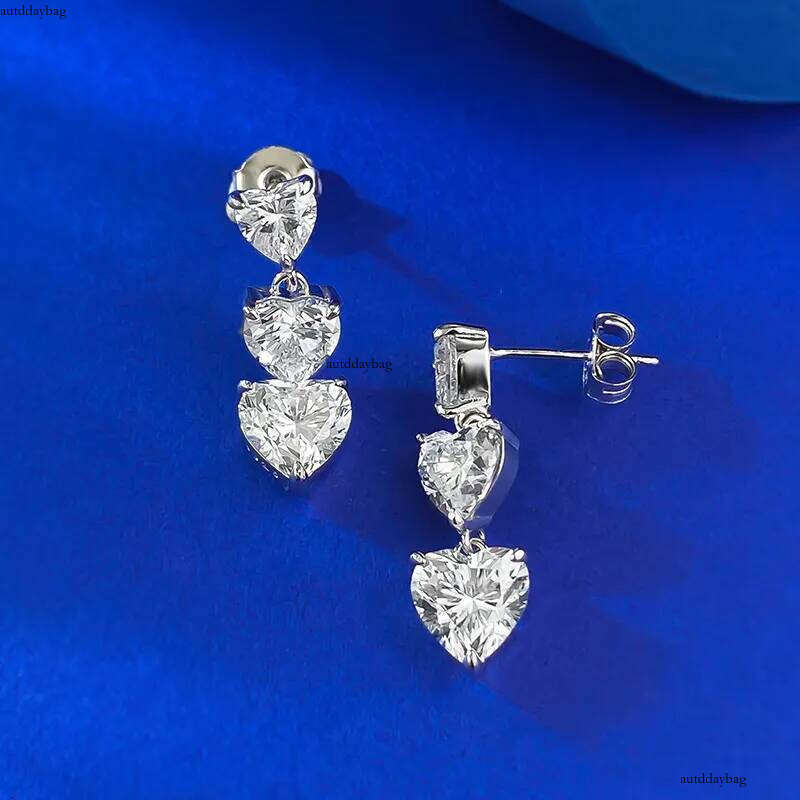 2025 Ins Top Sell Dangle Earrings Jewelry Pure 100% Sterling Sier Heart Shape White Lab Moissanite Dia Party Elegant Women Wedding Bride Long Earring