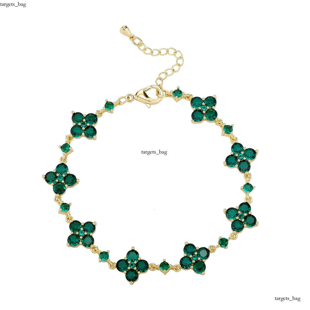 Full Dia Heavy Craft Four-Leaf Clover Bracelet for Women, Light Sparkling Zircon, High-End Niche Bracelet, Hand Jewelry Factory