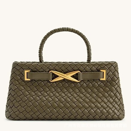 2025 Autumn New Handmade Woven Fashionable Handbag Large fashion Capacity Women s Shoulder Bag Autumn New Simple Style Designer Bag New Women s Crossb