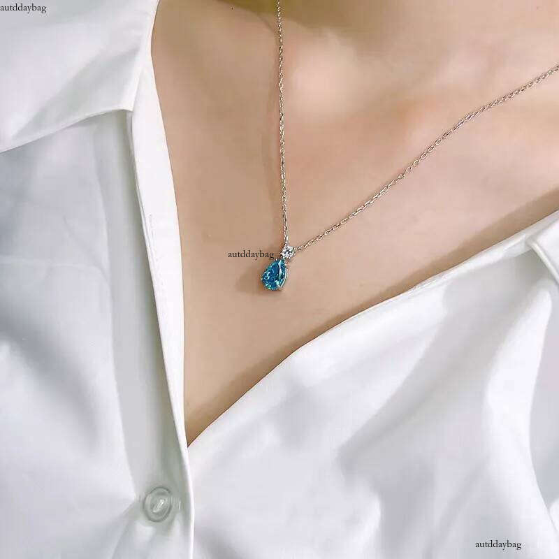 2025 Choucong New Sparkling Water Drop Pendant Jewelry Soild 1005 Sterling Sier Pear Aquamarine Moissanite Dia Women Beach Clavicle Necklace