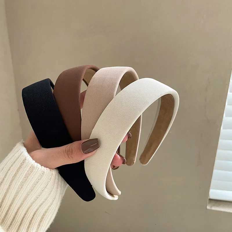 1pc Elegant Hair Ring Hair Binding Band for Women New Summer Design Wide-rimmed Black Hair Clip Band Piece. Y250809