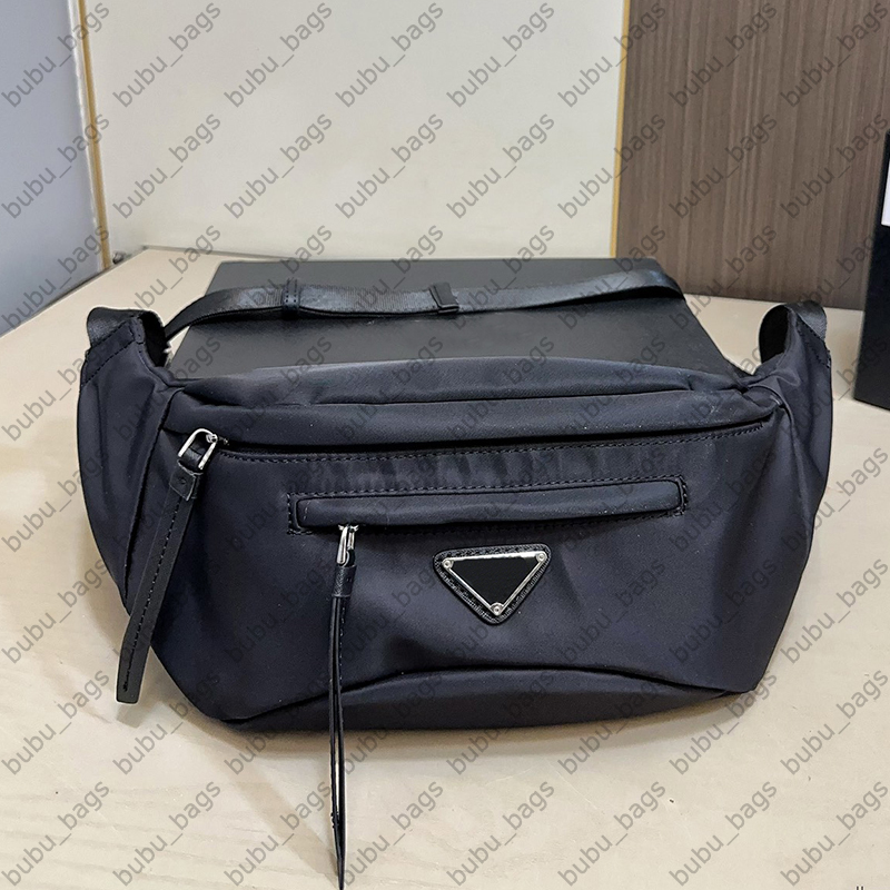 Designer Nylon Bum Bag For Women Mens Belt Bag Classc Black Luxury Fanny Pack Crossbody Bag Pillow Bumbag Designers Chest Bags