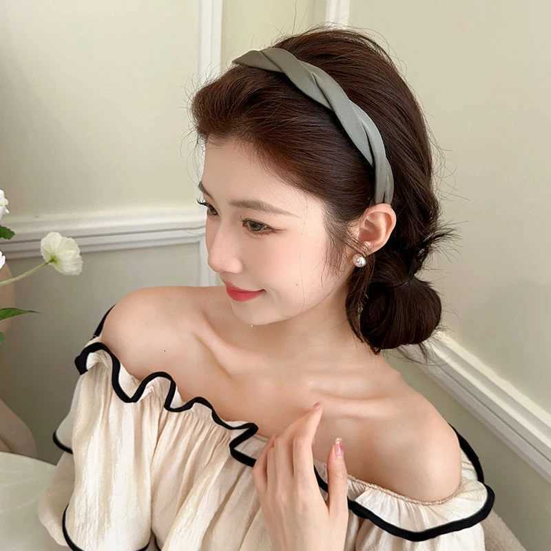 Elegant Solid Cloth Wr Haiand For Wen Girls Sweet Hair Ornament Band Simple Hair Hoop Fashion Hair Accessory Y250809