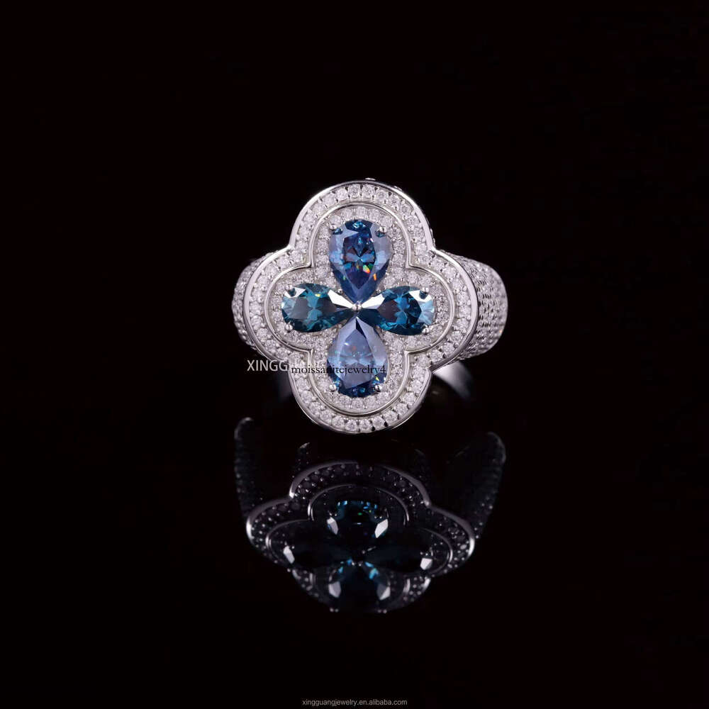 Factory Price Full Iced Out Pear Cut Cross Sterling Sier Gold Plated Hip Hop VVS Blue Moissanite Dia Ring