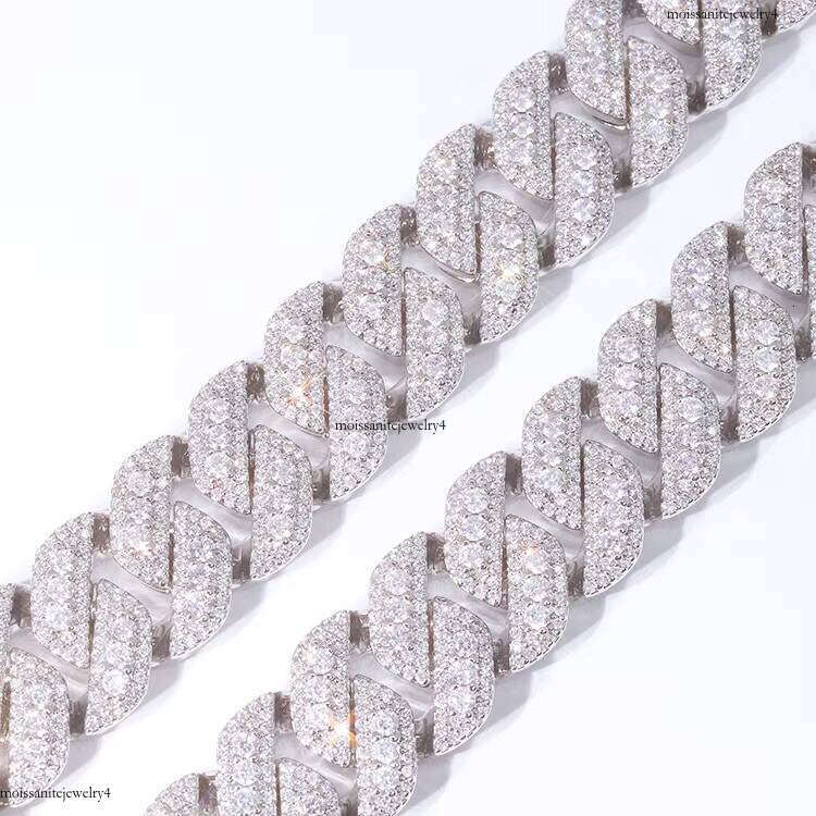 Bling Hip Hop 16mm Wide Iced Out Sier Necklace Set D/VVS Moissanite Dia Cuban Link Chain