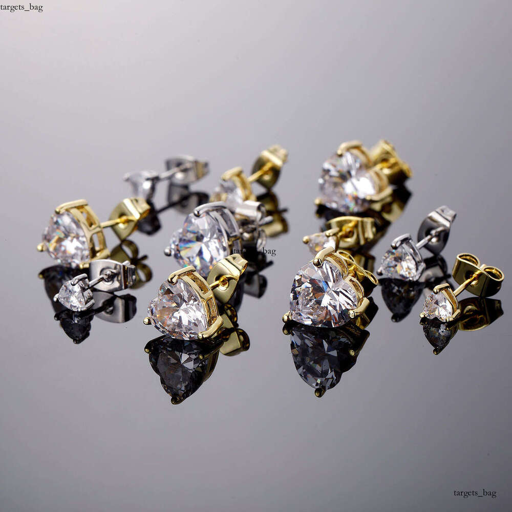 Heart-shaped Zircon Sparkling Earrings for Women, Simple and Elegant, Light , Exquisite Sier Needle Fashion Ear Jewelry