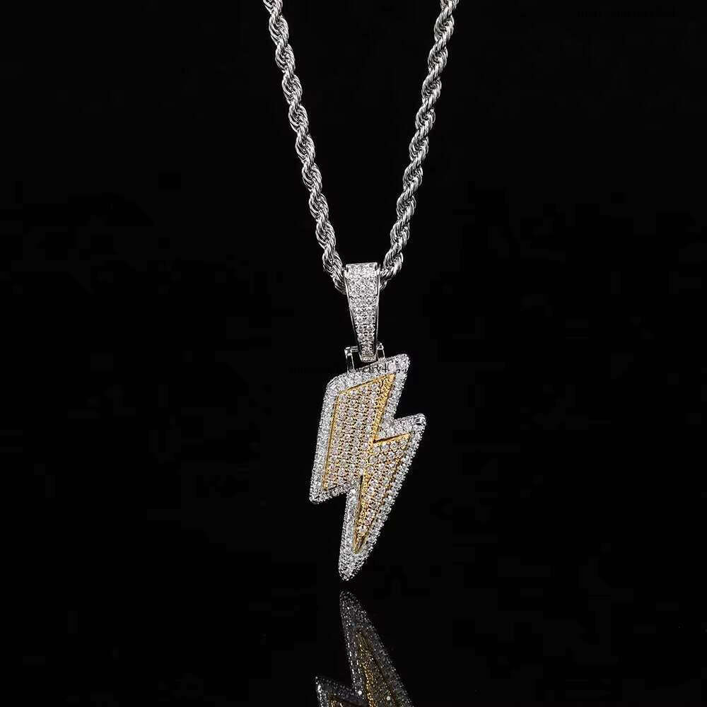 High Quality Iced Out Hip Hop Cubic Zirconia Lighing Pendant