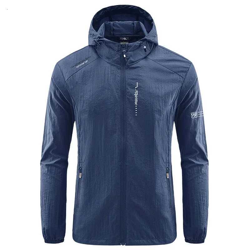 Summer Outdoor Quick Dry Sun-Protective Thin Jacket Men Hiking Fishing Cycling Hooded Gym Sport Windbreaker Ultra Light Coats W250809