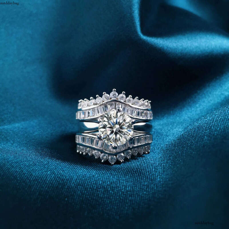 2024 Handmade Popular Wedding Rings Jewelry Sterling Sier Fill Round Cut 5A Cubic Zircon CZ Dia Gemstones Party 3pcs Women Bridal Ring Set Gift