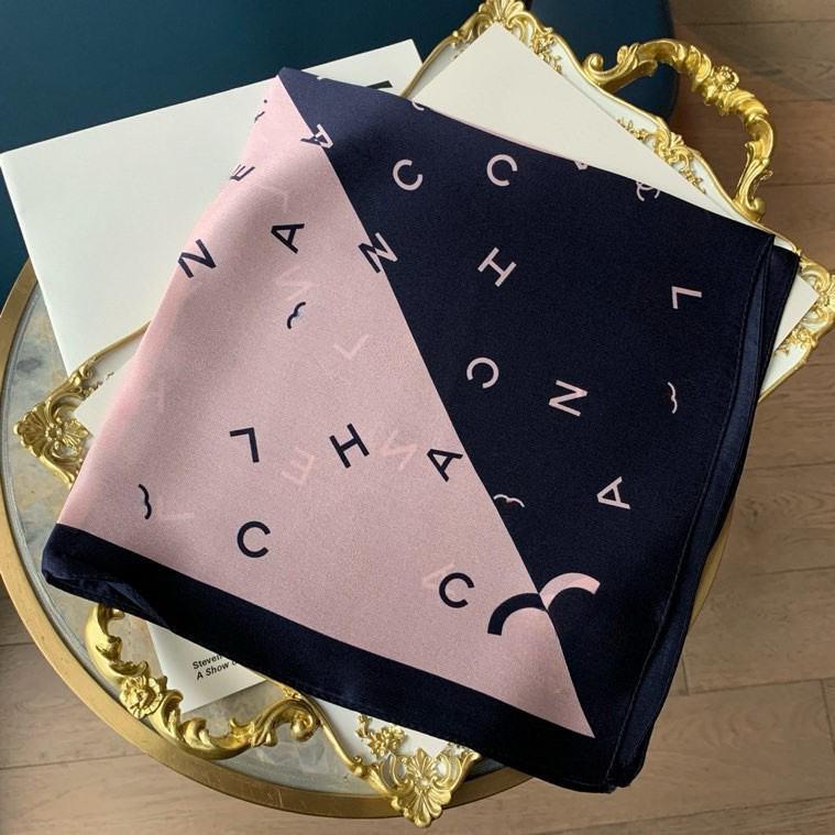 Designer Scarf Womens Silk Scarf Fashion Brand Scarf Square Silk scarf Twill cashmere scarf Cape pleated Birthday gift Easy to match soft touch size 70x70cm