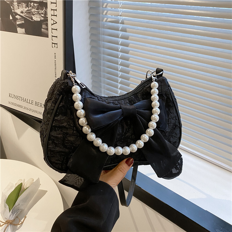2025 Autumn New Fashion Bow Handbag New Fashion Pearl Armpit Bag Women s Shoulder Bag New Women s Crossbody fashion Bag Autumn New Pleated Designer Ba