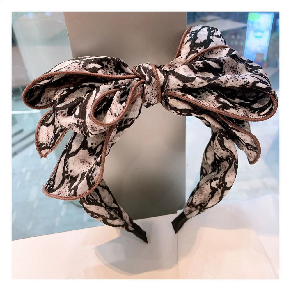 Vintage Leopard Print Headband With Big Bowknot Center for Womens Party Hair Accessory Fashionable Present Headwear 250805