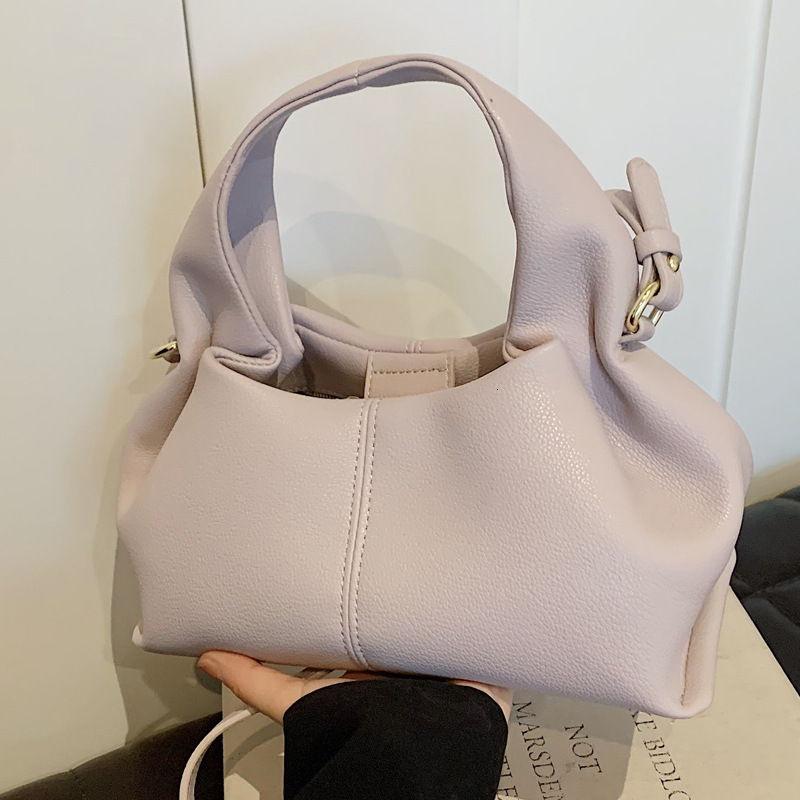 cross border exclusive cloud bag new handheld lunch box bag designer bag French fashion bag shoulder bag women s crossbody bag