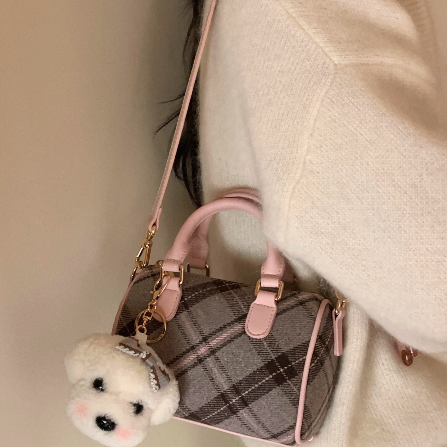 2025 Autumn New Minimalist bag Handbag New Small Handbag Cute Pendant New Crossbody Bag women s Autumn New Designer Bag Women s Shoulder Bag