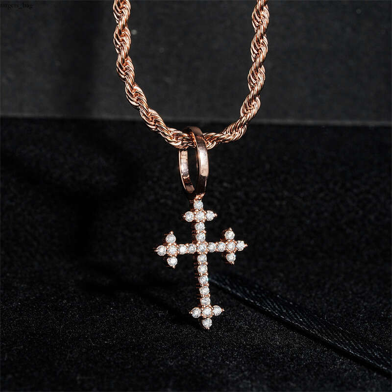Personalized Iced Out VVS Cross Full Inlaid with D Color Moissanite Necklace Pendant