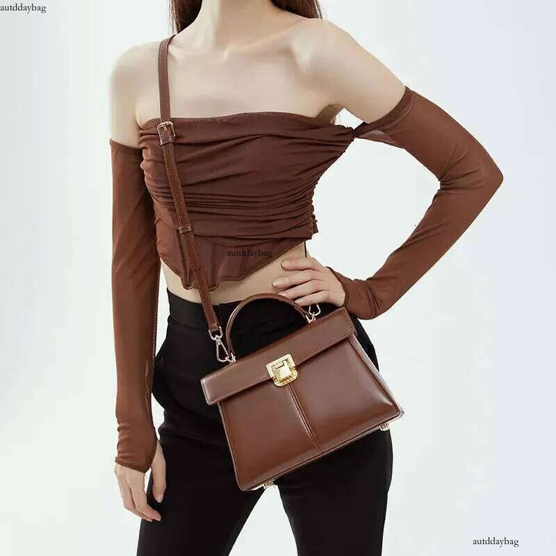 Niche Clutch Women's Fashion Leather Handbag Brand Design Single Shoulder Cross-Body Bag