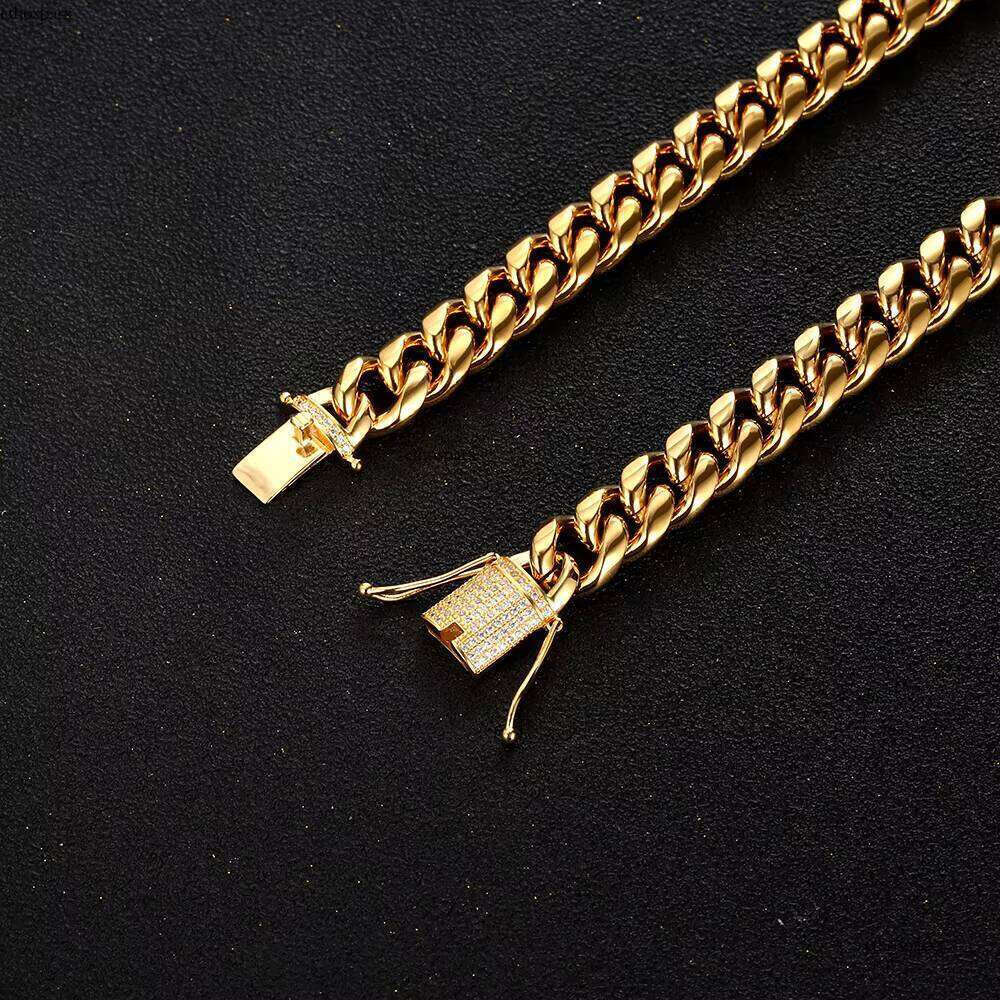Wholesale Gold Man Necklace for Men Cuban Link Chain Stainless Steel
