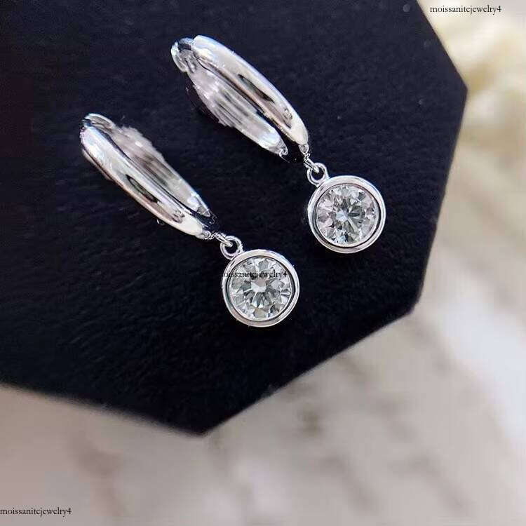 XingGuang 4mm 0.3ct VVS Moissanite Round Brilliant Cut Classic Hot Sale Gold Plated Fashion Jewelry Earrings Stud