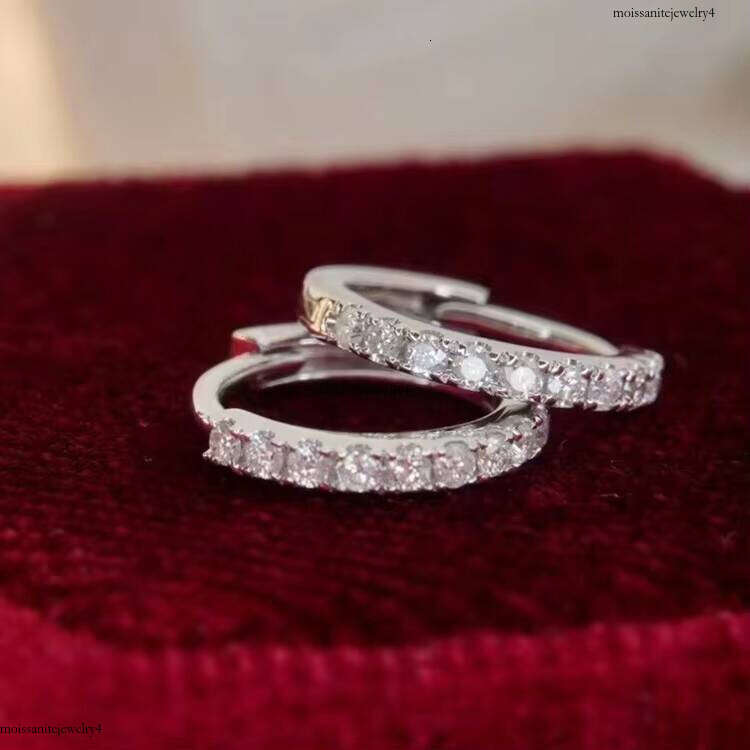 Fashion Jewelry Moissanite Dia Hoop Earring Cuff White Gold Plated Sterling Sier Earrings