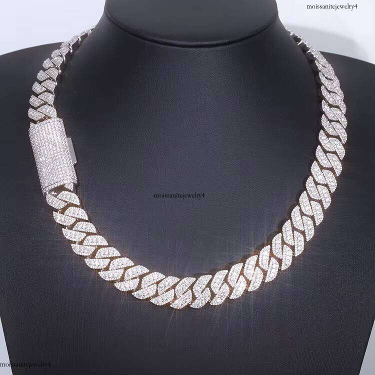 Bling Hip Hop 16mm Wide Iced Out Sier Necklace Set D/VVS Moissanite Dia Cuban Link Chain