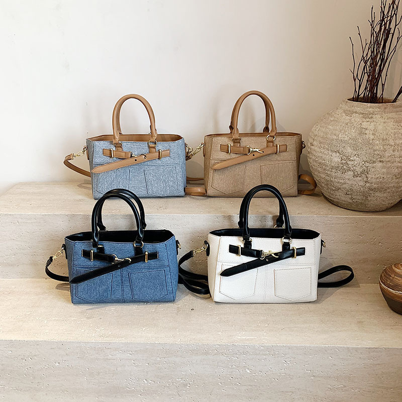 2025 Autumn fashion New Women s Shoulder Bag Niche Design Large Capacity Color Block Handbag Fashionable Leather Canvas Splicing Crossbody Designer