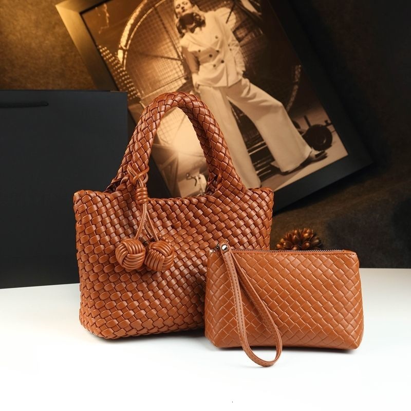 Free Shipping Designer Luxury Woven Small Bag New Elegant Crossbody Mother-daughter Bag Genuine Leather Women's Fashion Tote Shoulder Handbag Cas