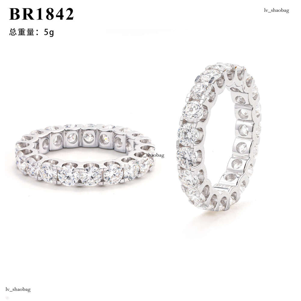 Hip-Hop Silver Inlaid Round Moissanite for Men and Women, Fashionable Full Diamond Ring