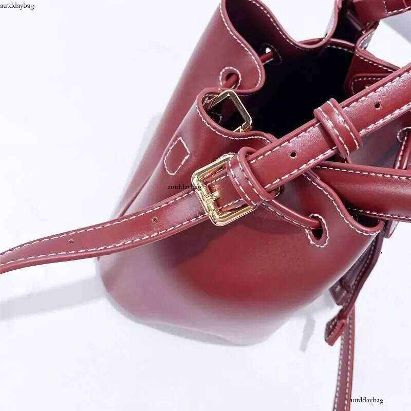Pleated Drawstring Bucket Bags For Women Designer Handbags And Purses 2024 New In Fashion PU Leather Shoulder Crossbody